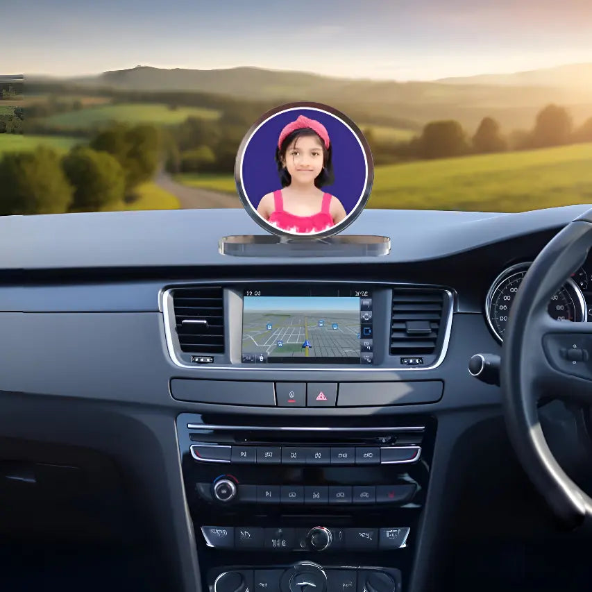 Dashboard-Car-Photo Uvpixel.com